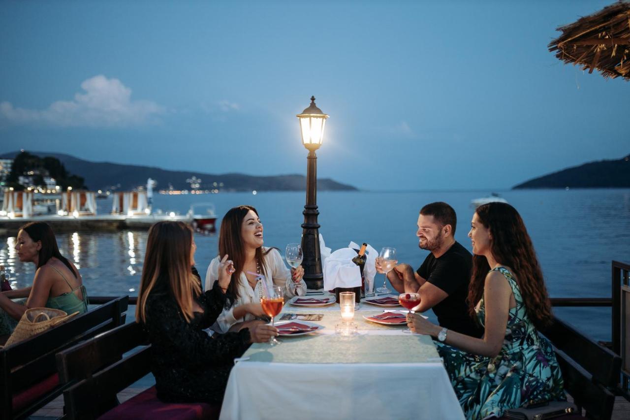 Garni Hotel Kruso Herceg Novi Extérieur photo
