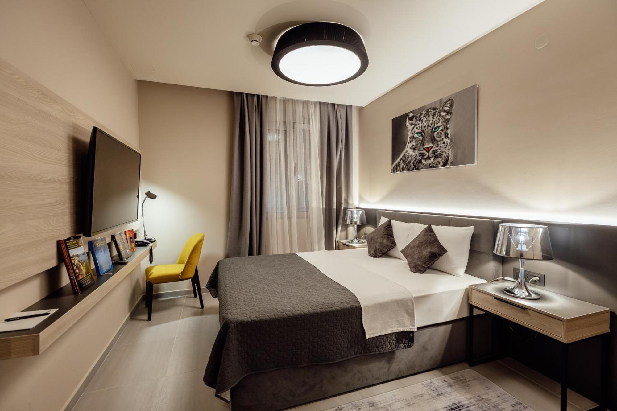 Garni Hotel Kruso Herceg Novi Extérieur photo